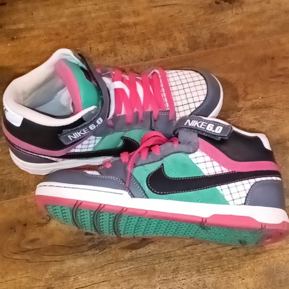 Nike 6.0 shoes